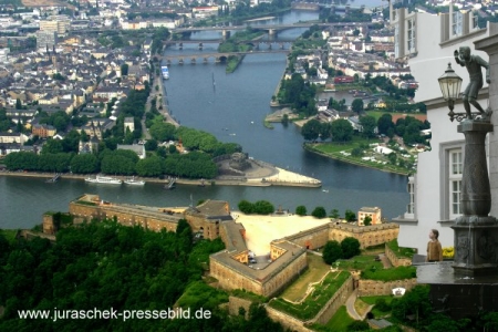 Das Deutsche Eck  und die Festung Ehrenbreitstein Foto: Juraschek
